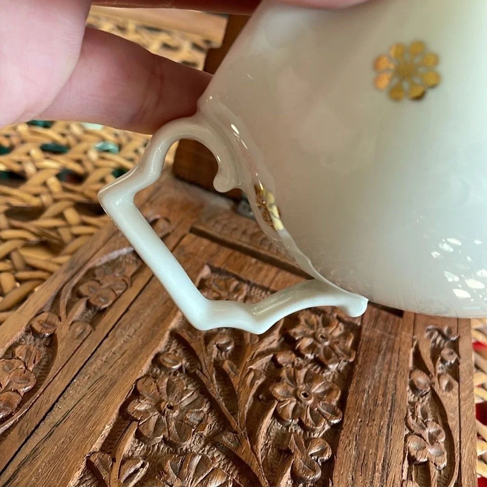 Vintage Hall Ceramic Starburst Ivory Creamer Mini Pitcher Cream Gold 1536 China